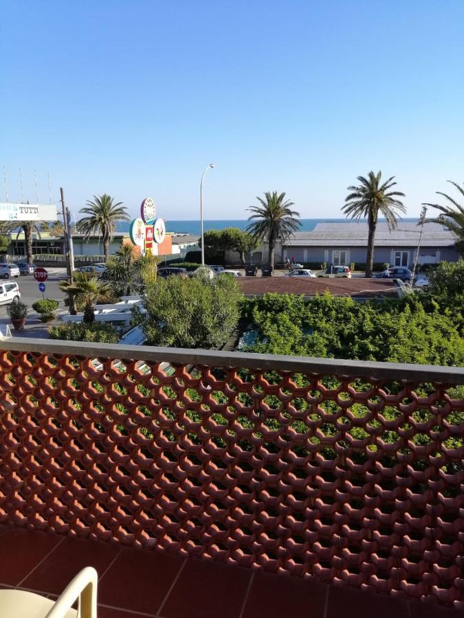 Paradiso Marina di Carrara Kültér fotó